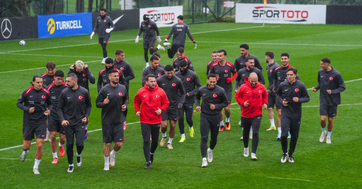 A Milli Futbol Takımı, Kayseri’ye gitti