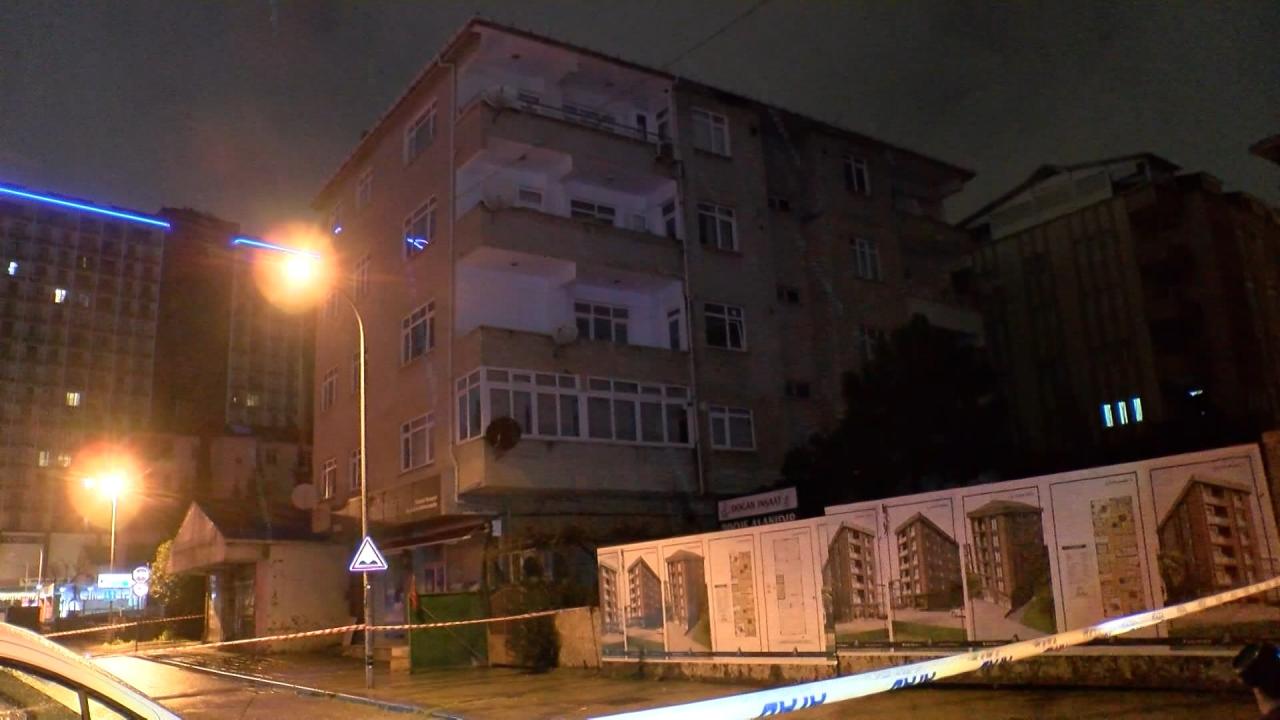 Tuzla’da yıkılma tehlikesi olan bina boşaltıldı