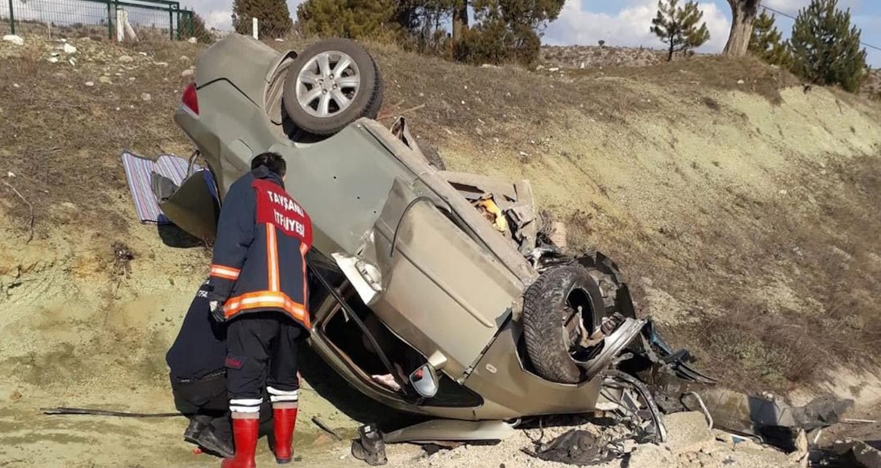 Kütahya’da otomobil takla attı: 1 ölü